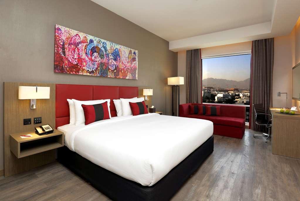 Ramada Encore By Wyndham Muscat Al-Ghubra Habitación foto